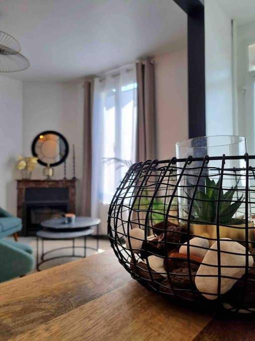 Appartement entier, Three-Bedroom Apartment in Soissons, Aisne
