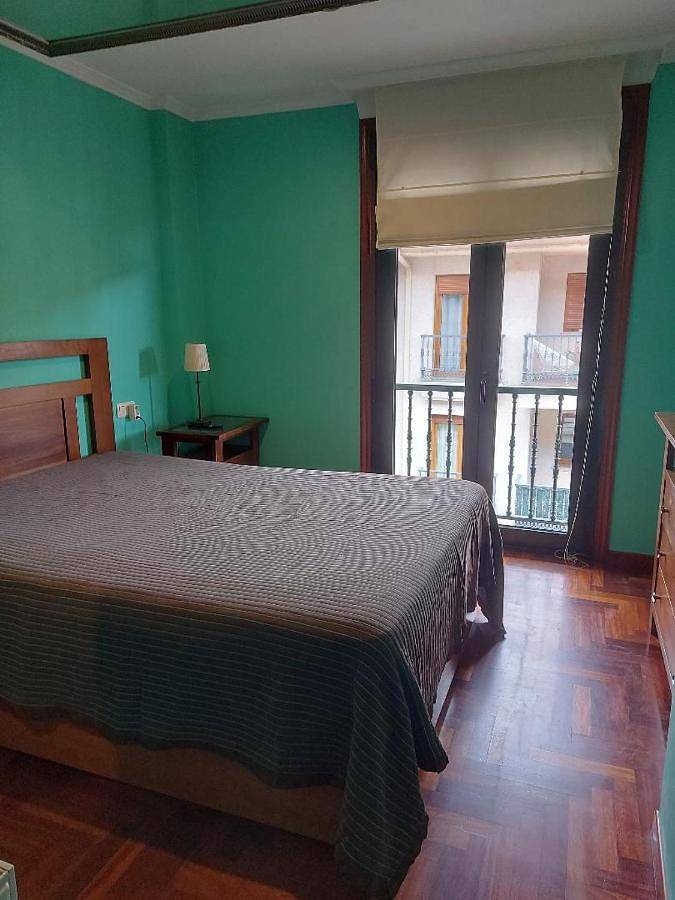 Apartamento para 5 personas, con terraza, Se admiten mascotas en Gondomar