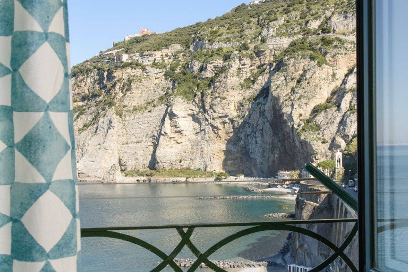 Entire apartment, Holiday apartment for 2 people with ocean view in Meta, Sorrentine Peninsula