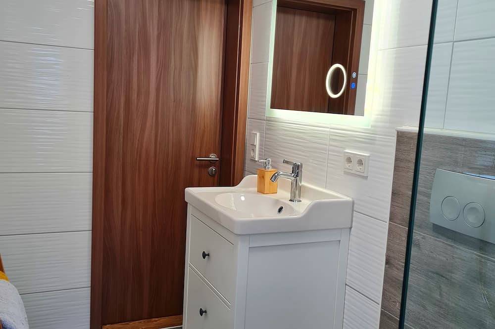 Wanderhütte und Ferienhaus Zum Bernhardsthal in Neuhaus am Rennweg, Rennsteig