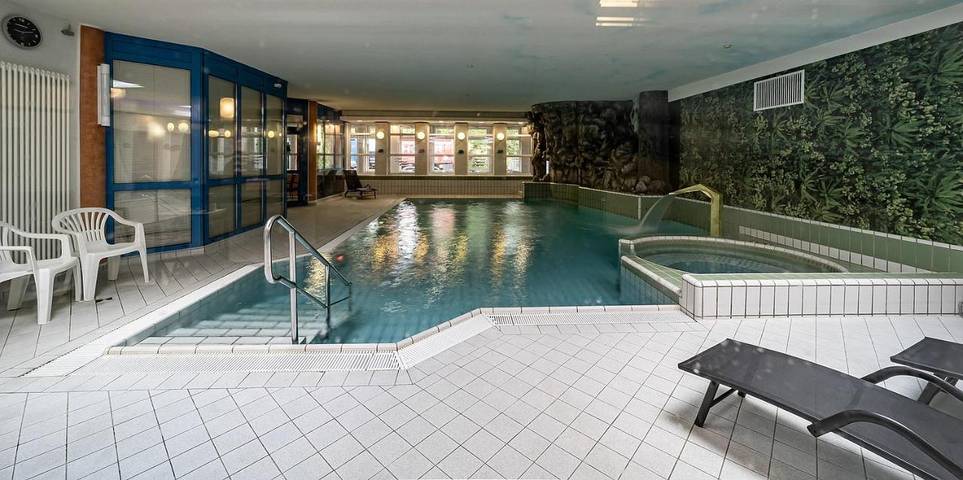 Ferienwohnung für 4 Personen, mit Balkon und Whirlpool sowie Terrasse und Garten in Tanne - 3