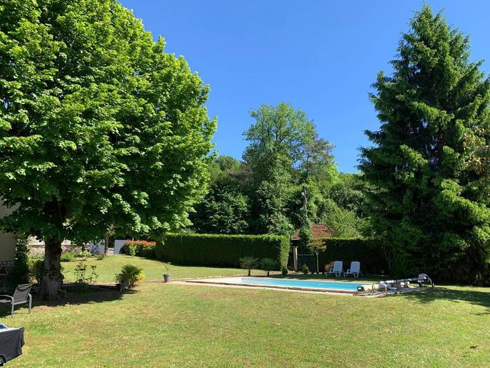 Chambre d’hôte pour 2 personnes, avec Terrasse et Jardin ainsi que Piscine et Vue à Sarlat-la-Canéda - 2
