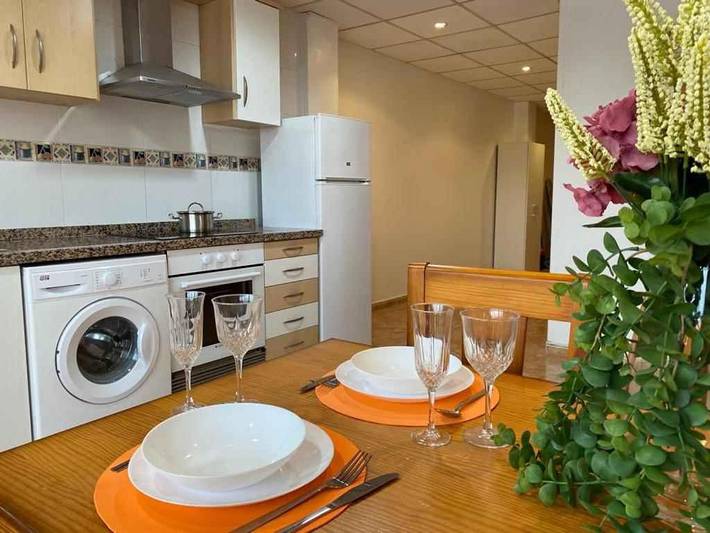 Apartamento de vacaciones para 10 personas, con balcón y vistas, Familias con niños - 1