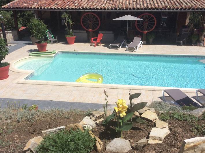 Gîte pour 4 personnes, avec piscine ainsi que jardin et balcon dans le Tarn-et-Garonne - 4