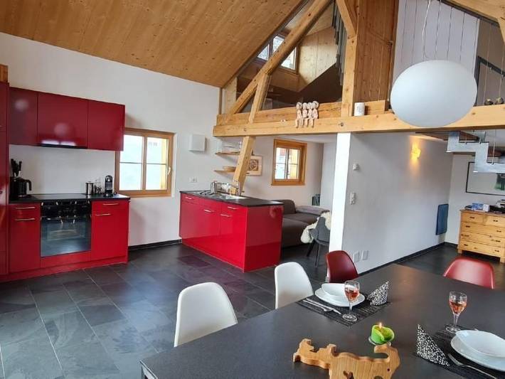 Ganze Wohnung, Hochwertige Wohnung "Vista" mit Panoramablick in Ftan, Unterengadin