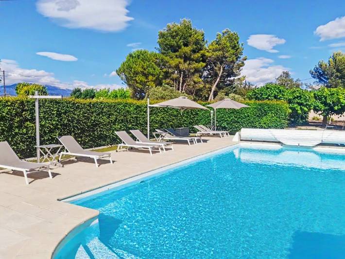 Gîte pour 15 personnes, avec jacuzzi et piscine, adapté aux familles à Carpentras - 3
