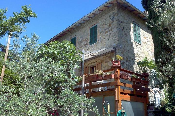 Ferienhaus für 6 Personen, mit Garten und Whirlpool sowie Balkon - 1