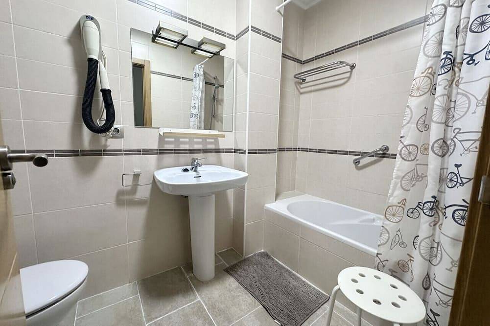 Entire apartment, Noray Apartment - 20601 in Santiuste, Argoños