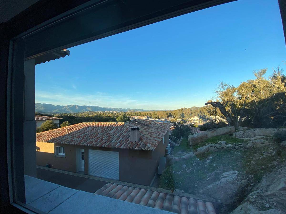 Double Room with Private Bathroom in Porto-Vecchio, Arrondissement de Sartène