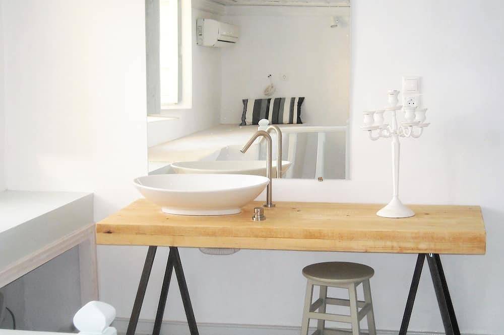 Patmos Beach Stone House, in Sapsila. Slow living on the beach. in Dodecanese