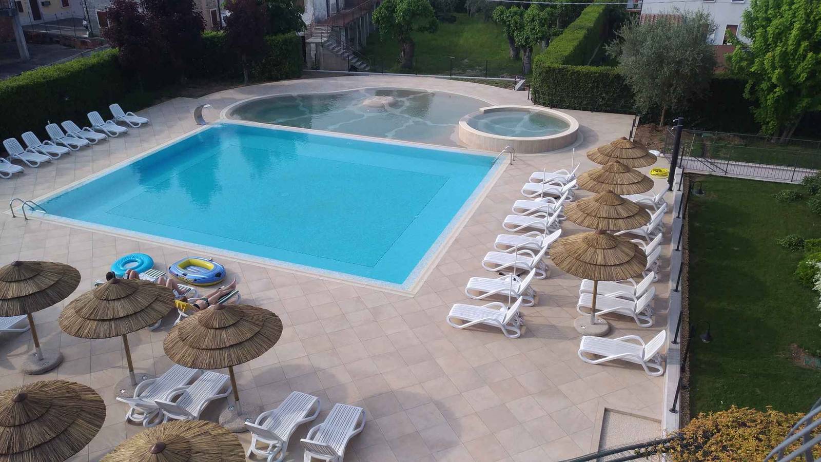 Ganzes Studio, Studio mit Klimaanlage, Balkon und Pool  in San Benedetto (Peschiera del Garda), Peschiera del Garda