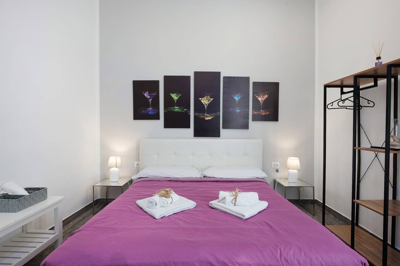 Room 'Al Corso Suite' with Balcony, Wi-Fi and Air Conditioning in Salerno, Tyrrhenian Coast Campania