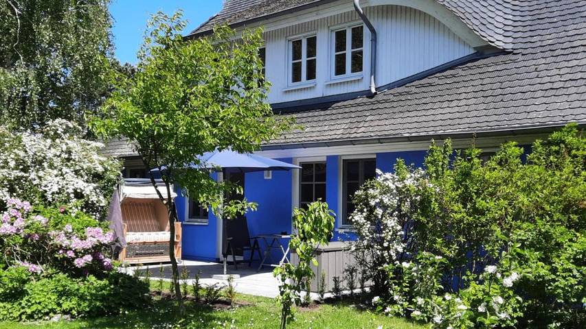 Ferienhaus für 2 Personen, mit Terrasse in Ahrenshoop