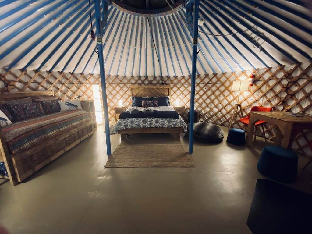 The Blue Jay Yurt- Our Pet Friendly Yurt in Kings County (Kanada)