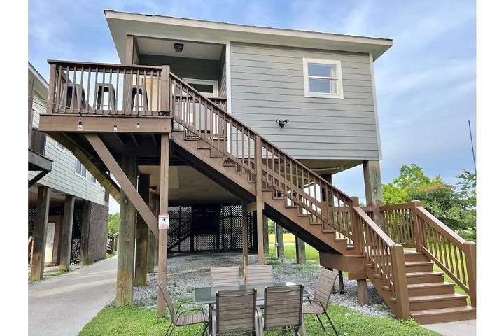 Vacation house for 10 people, with yard, with pets in Mississippi