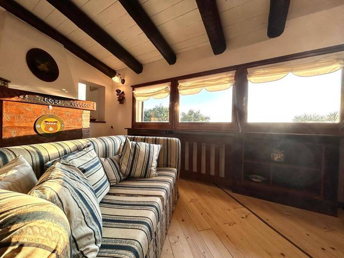 Casa vacanza per 6 persone, con Giardino e Piscina nonché Panorama a Ponti sul Mincio