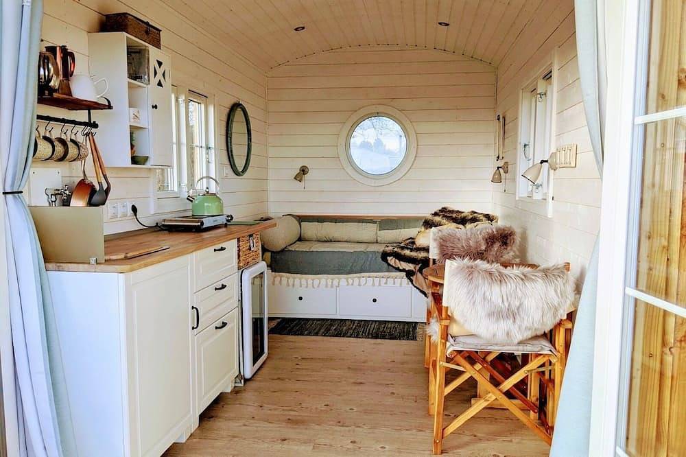 \"Koje 14\" Zirkuswagen / Tiny House am Meer, Glamping in Waabs, Rendsburg-Eckernförde