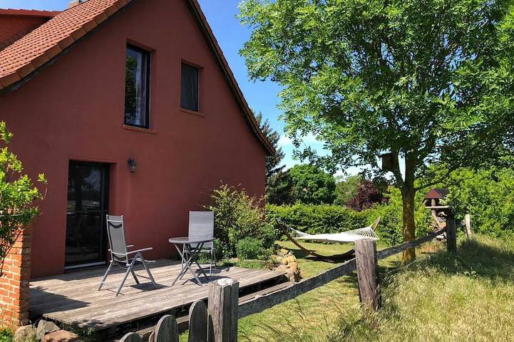 Ferienwohnung für 4 Personen, mit Terrasse und Garten in Klein Vielen