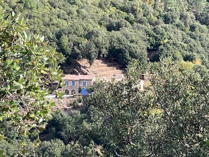 Location de vacances pour 4 personnes, avec jardin et vue à Sanilhac