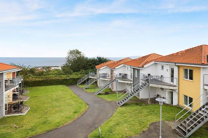 Vacation rental for 6 people, with terrace, with pets in Bornholm