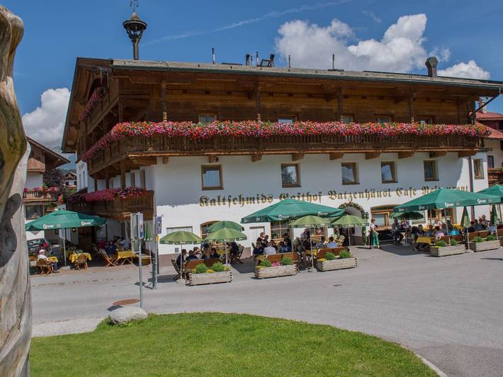 Hotel, mit Terrasse in Seefeld in Tirol