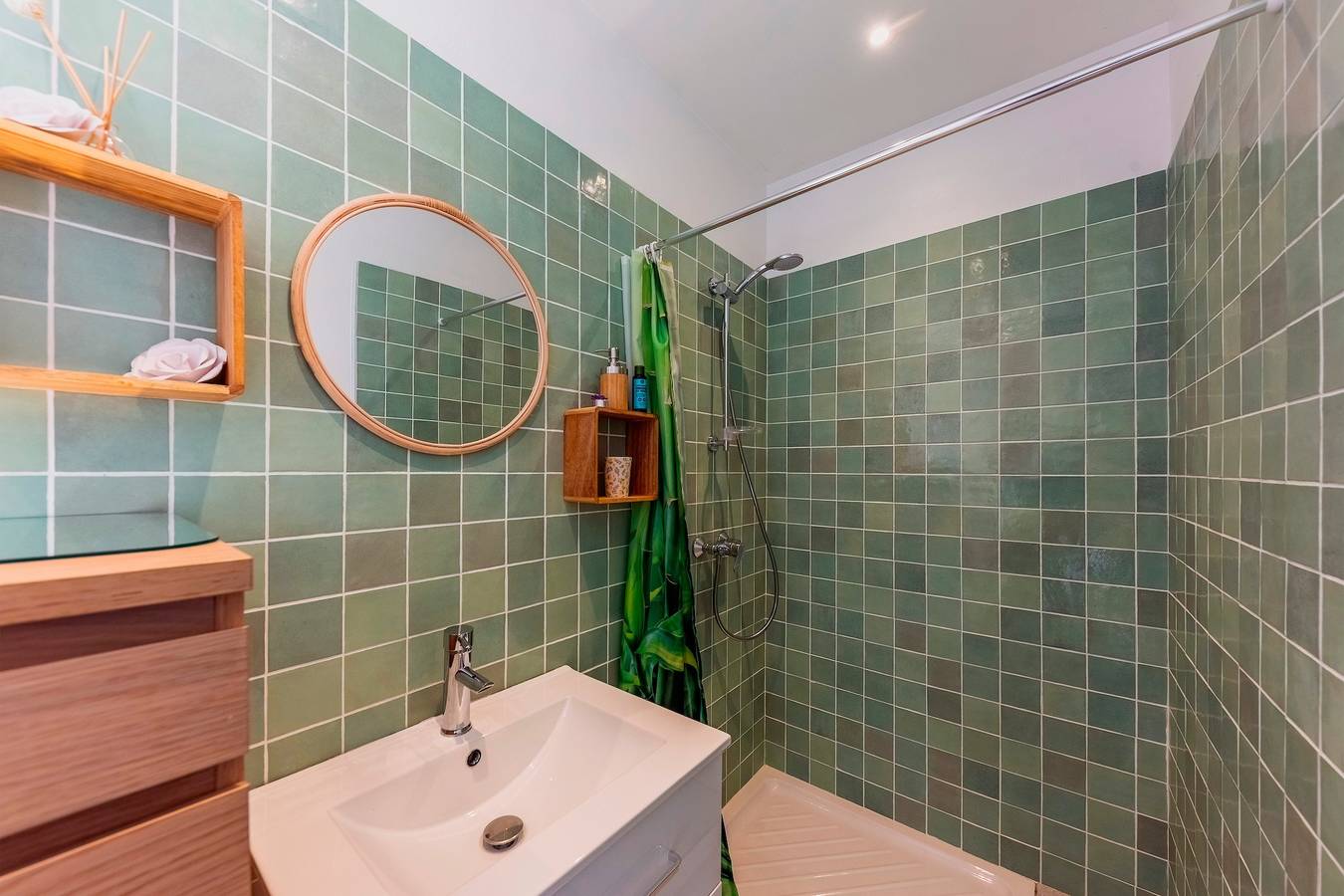 Ganze Wohnung, Ferienwohnung für 3 Personen mit Terrasse in Saint-Antonin-du-Var, Brignoles Region