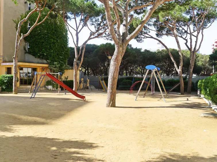Ganze Wohnung, 3 Pièces 4 Personnes in Els Pins Blanes, Blanes