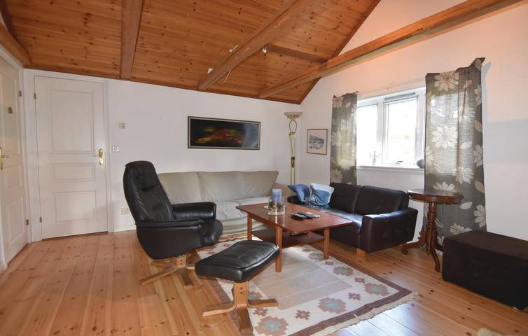 Ferienhaus für 10 Personen mit Seeblick in Årjäng und Umgebung