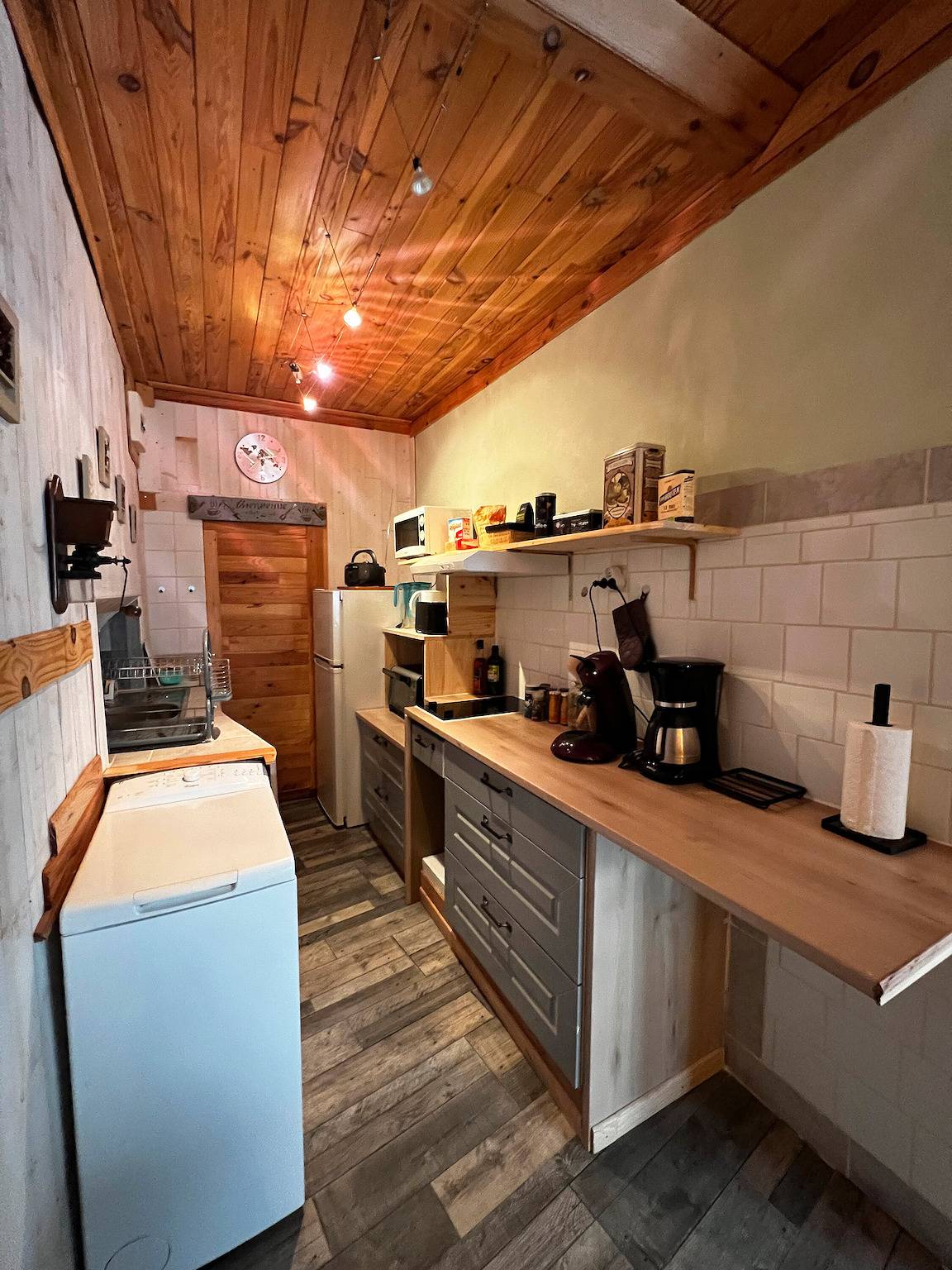 Geheel appartement, Appartement 'Gite Des Lys' met Wi-Fi in Monségur, Langon en omgeving