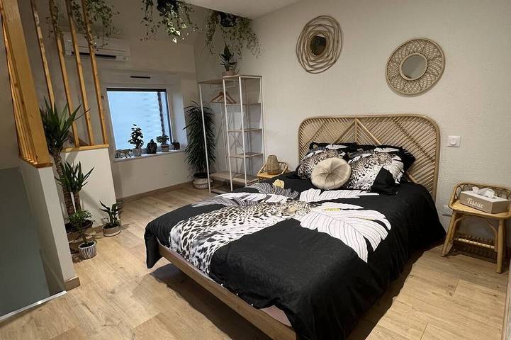 Gîte pour 4 personnes, avec terrasse et sauna à Venoy - 2