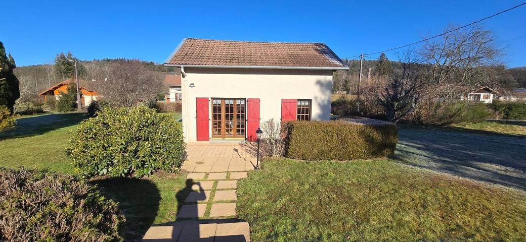 Location de vacances pour 6 personnes, avec vue et terrasse à Barbey-Seroux - 3