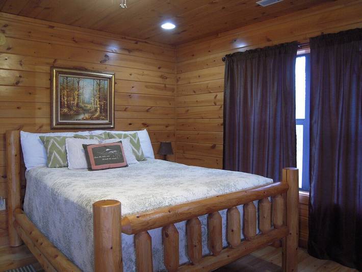 Glamping for 16 people, with pool and terrace as well as hot tub in Tennessee