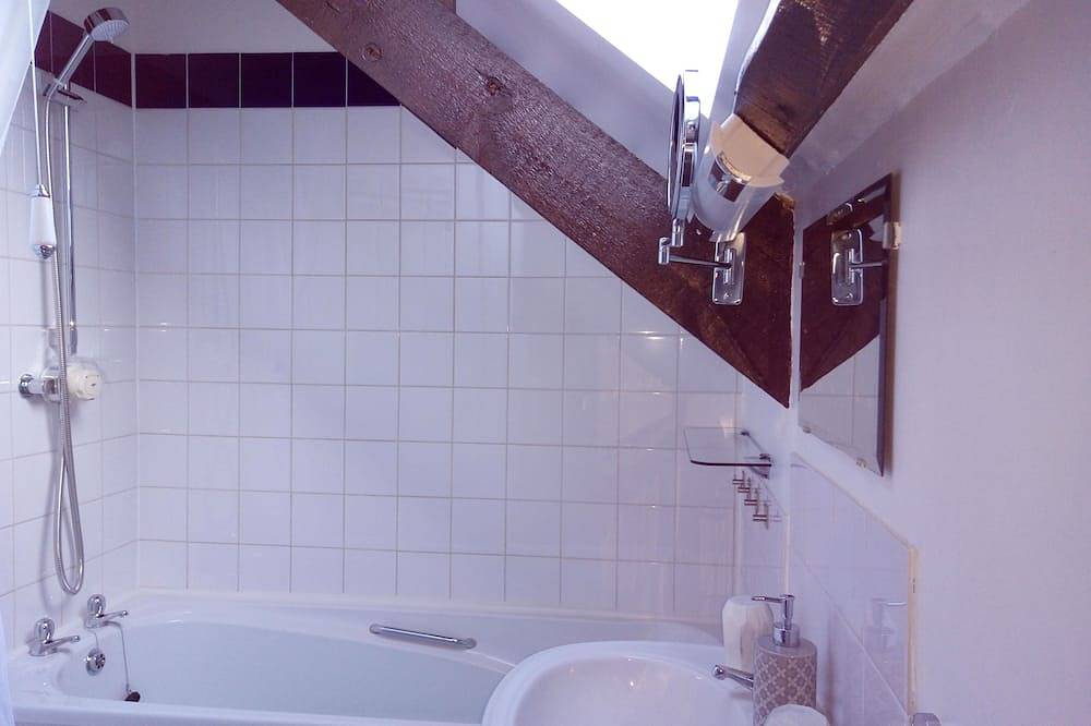 Gorgeous cottage in rural idyl, sleeps 4 in Gateshead