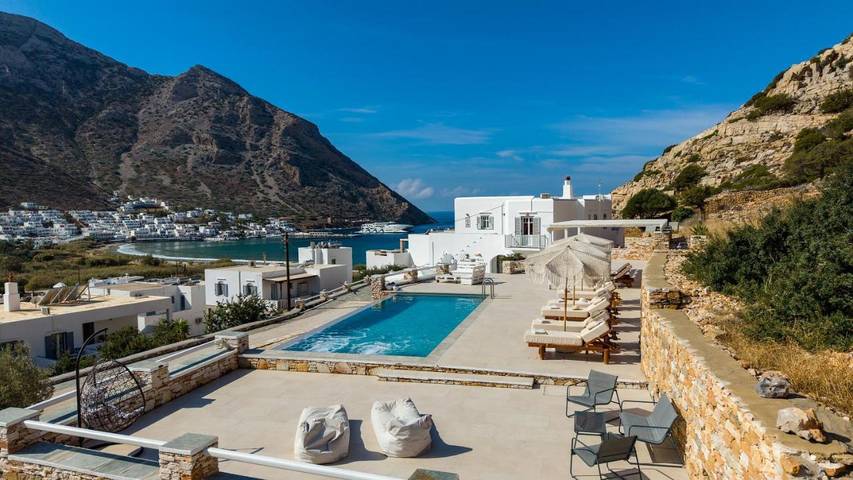 Apartmenthotel für 2 Personen, mit Terrasse und Pool sowie Ausblick - 1