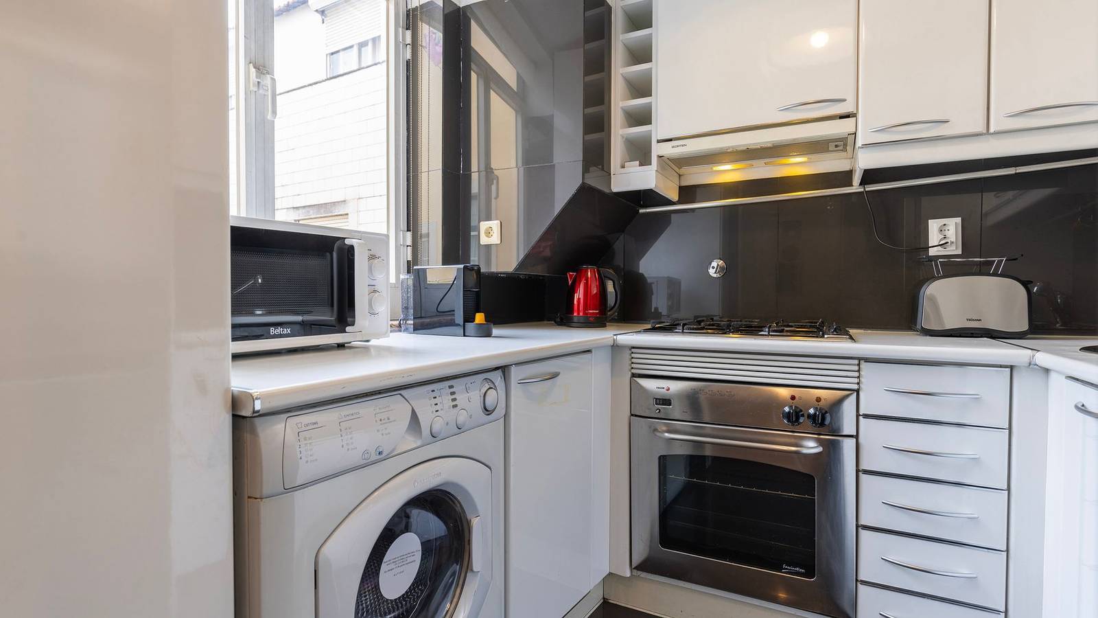 Geheel appartement, Chiado Center 1Bdr Flat by Lovelystay in Sacramento, Santa Maria Maior