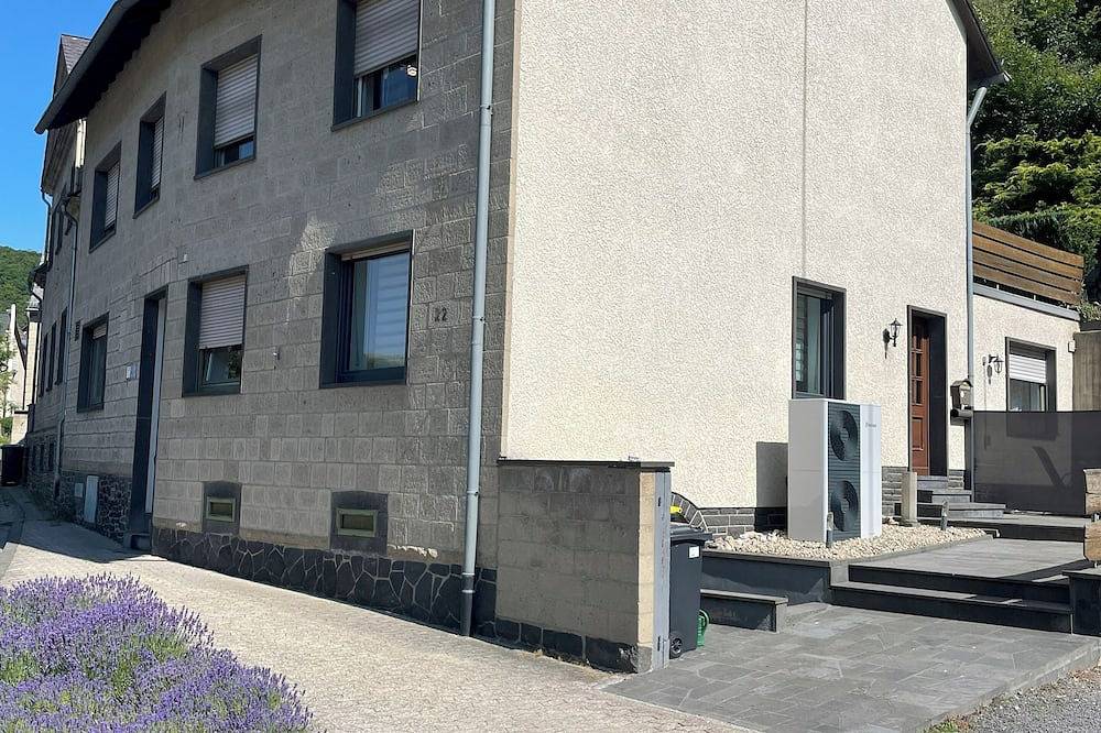 Ferienhaus Holunder - 7 Min. zu Fuß zum Badesee Waldsee Rieden in Rieden (Eifel), Osteifel