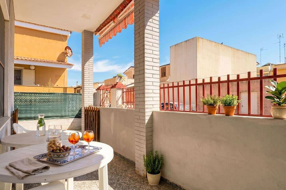 Merveilleuse maison de vacances privée pour 5 personnes avec climatisation et Tv in Torre Grande, Oristano