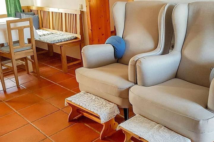 Ferienwohnung für 2 Personen, mit Terrasse und Sauna sowie Garten, mit Haustier