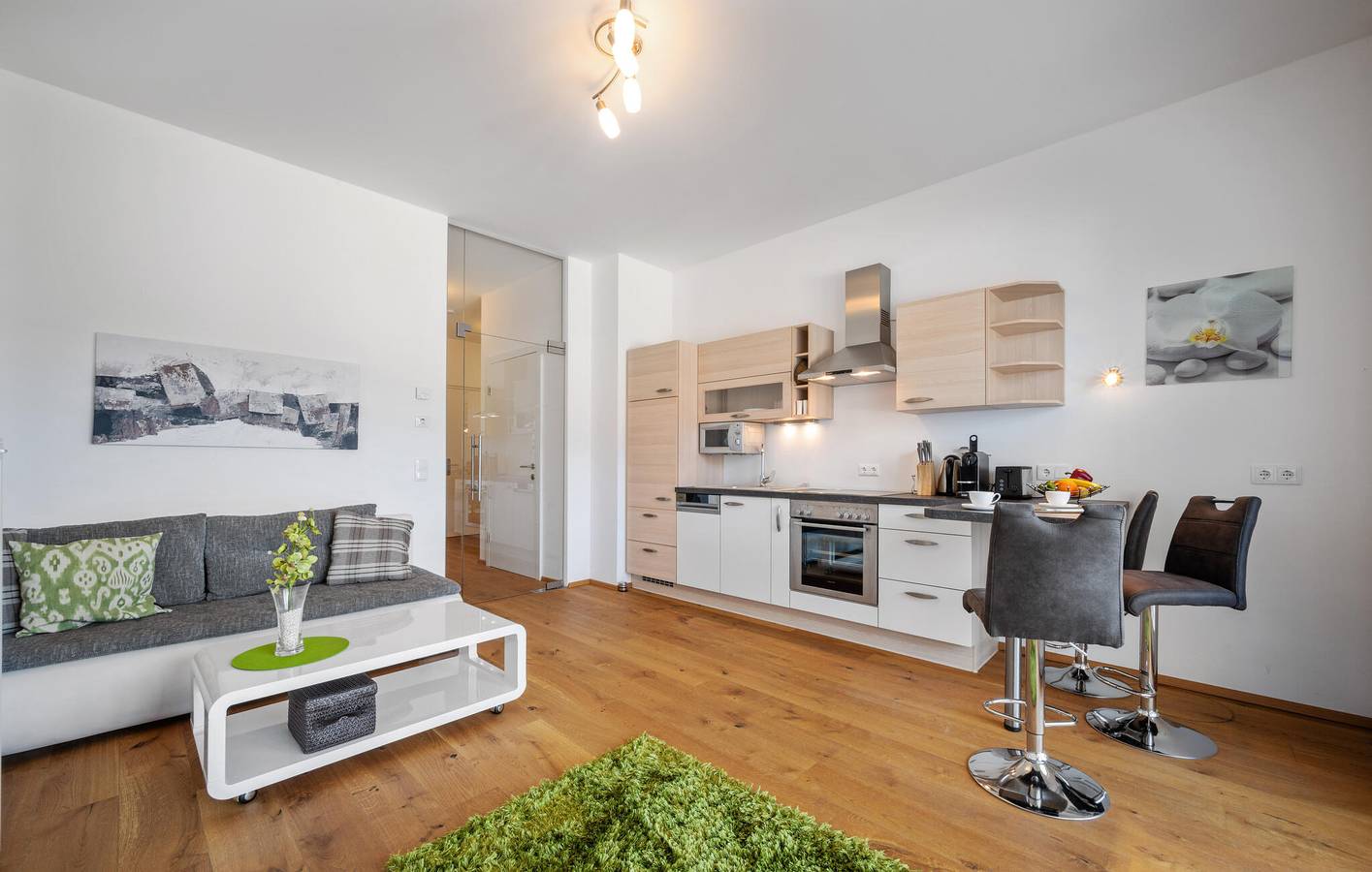 Ganze Ferienwohnung, Ferienwohnung für 4 Personen mit Terrasse in Pörtschach am Wörthersee, Klagenfurt-Villach