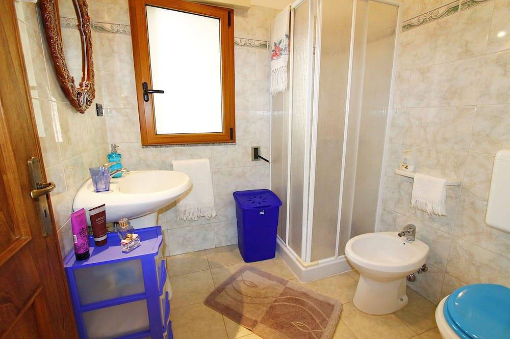 Azzurra villa with independent sea view pool in Corsano, Lecce Provinz