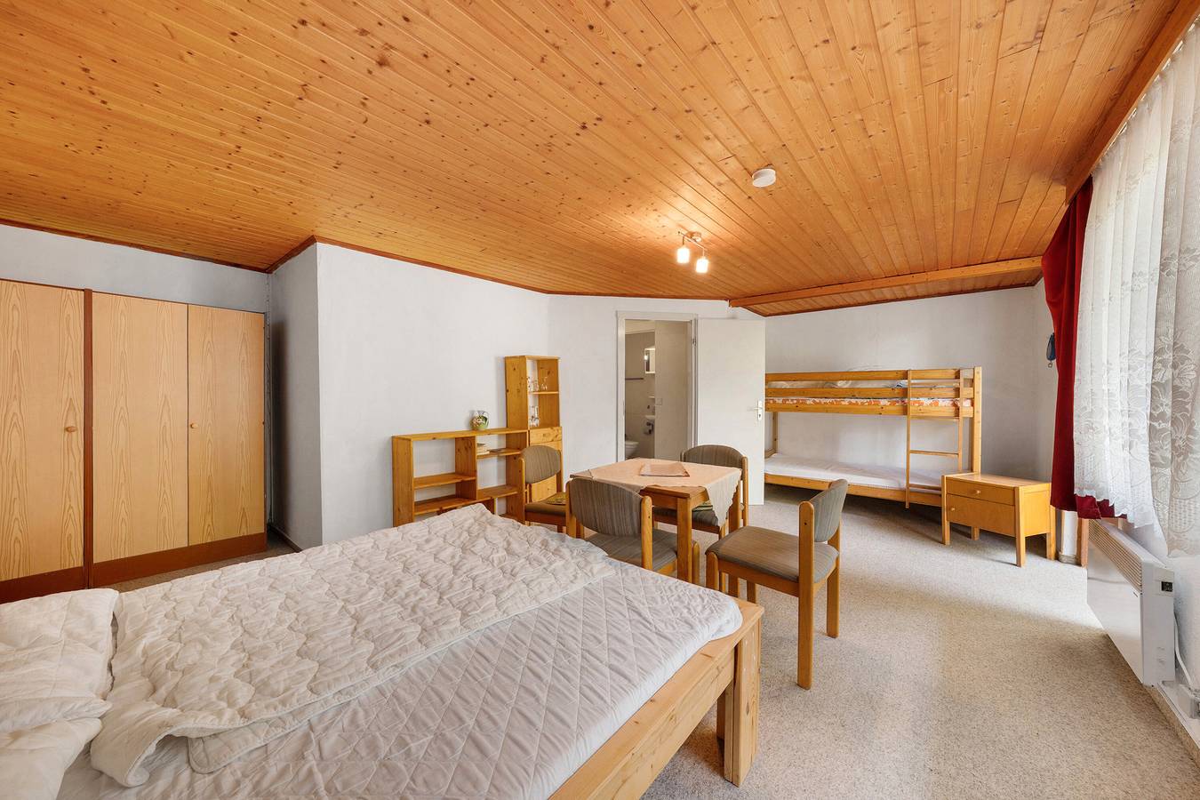 Bungalow '5 - Kimbucht' mit privater Terrasse und Gemeinschaftsgarten in Waldhufen, Oberlausitz-Niederschlesien