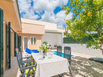 Chalet in Lloseta, Interior de Mallorca für 6 