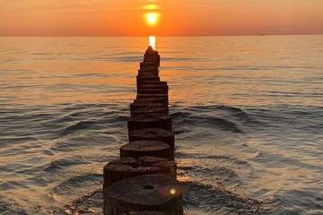 Ferienwohnung für 4 Personen, mit Whirlpool und Balkon sowie Sauna in Markgrafenheide