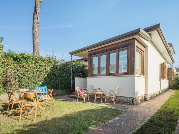 Ferienhaus für 6 Personen, mit Terrasse und Garten, mit Haustier in Marina di Pietrasanta - 2