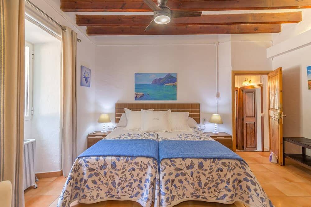 Can Pieres in Esporlas with Views in Esporles, West Majorca