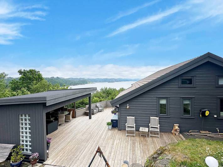 Ferienhaus für 9 Personen, mit Terrasse in Süd-Norwegen