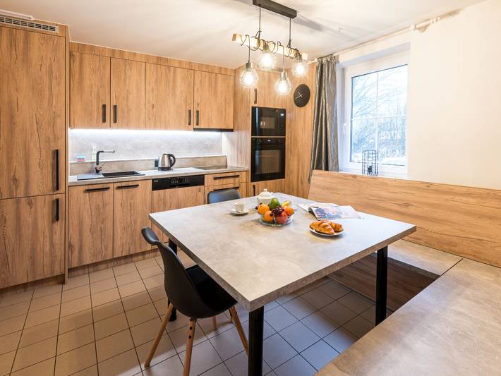 Ferienhaus für 7 Personen, mit Terrasse und Garten am Riesengebirge - 4