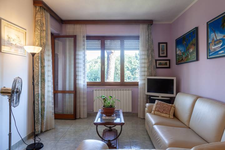 Ferienwohnung für 4 Personen, mit Balkon und Garten in Marina di Massa - 4