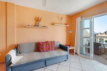 Apartment for 4 People in Playa del Duque, Adeje, Photo 2
