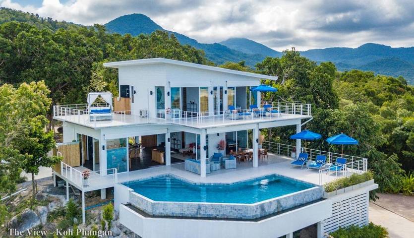 Villa für 8 Personen, mit Pool und Ausblick sowie Terrasse - 1